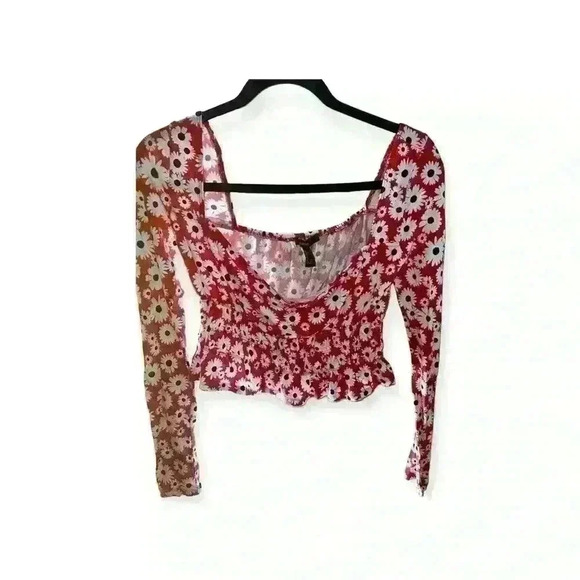 Forever 21 Tops - Forever 21 Floral Crop Top